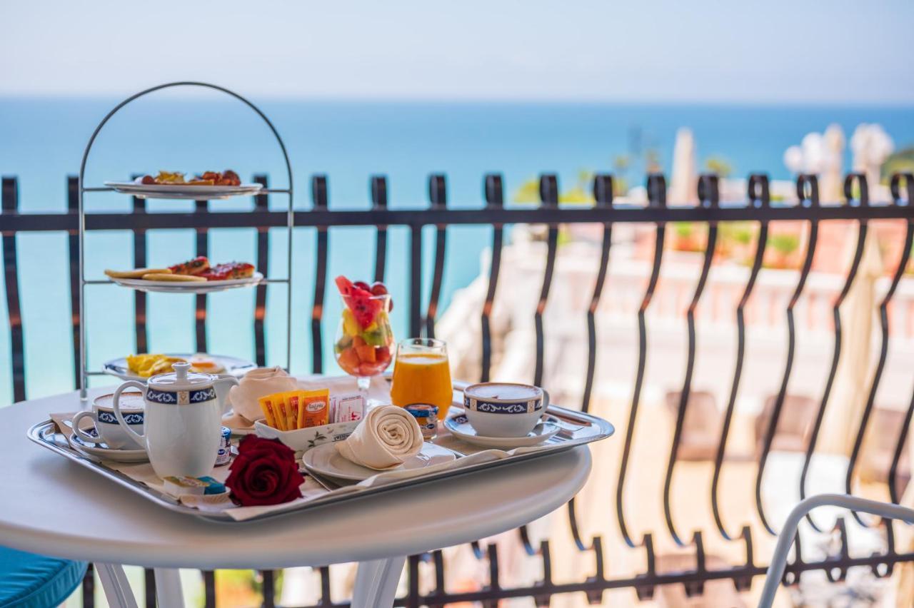 Grand Hotel Le Rocce Gaeta Exterior foto