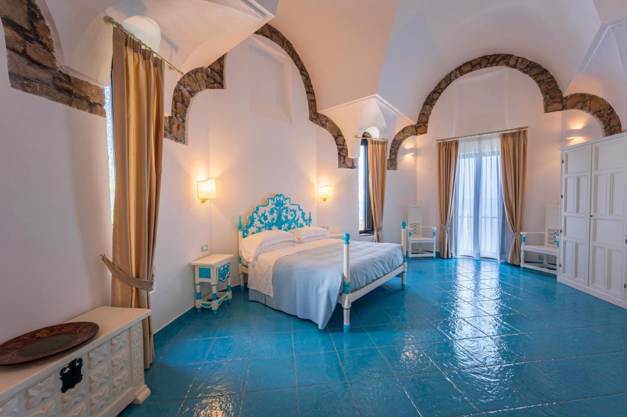 Grand Hotel Le Rocce Gaeta Exterior foto