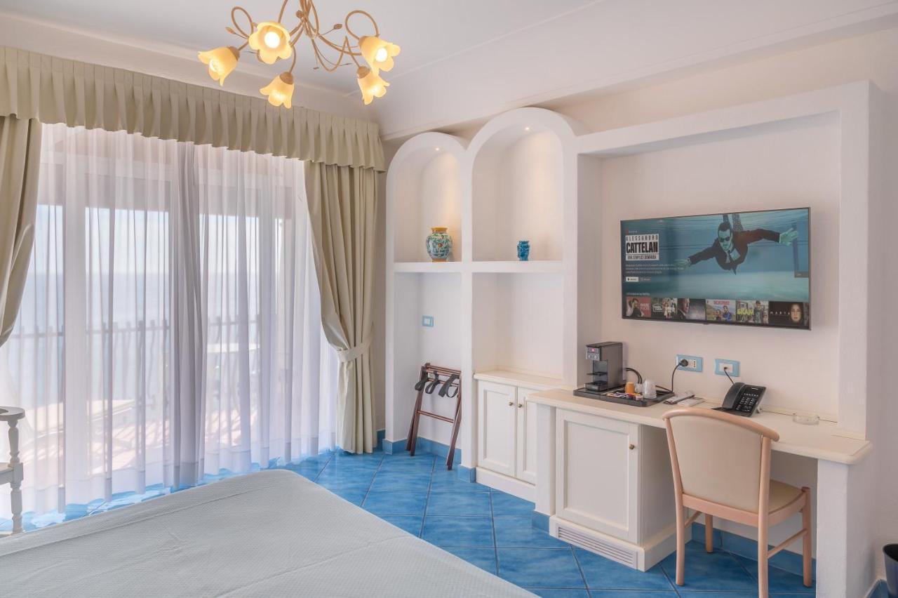 Grand Hotel Le Rocce Gaeta Exterior foto