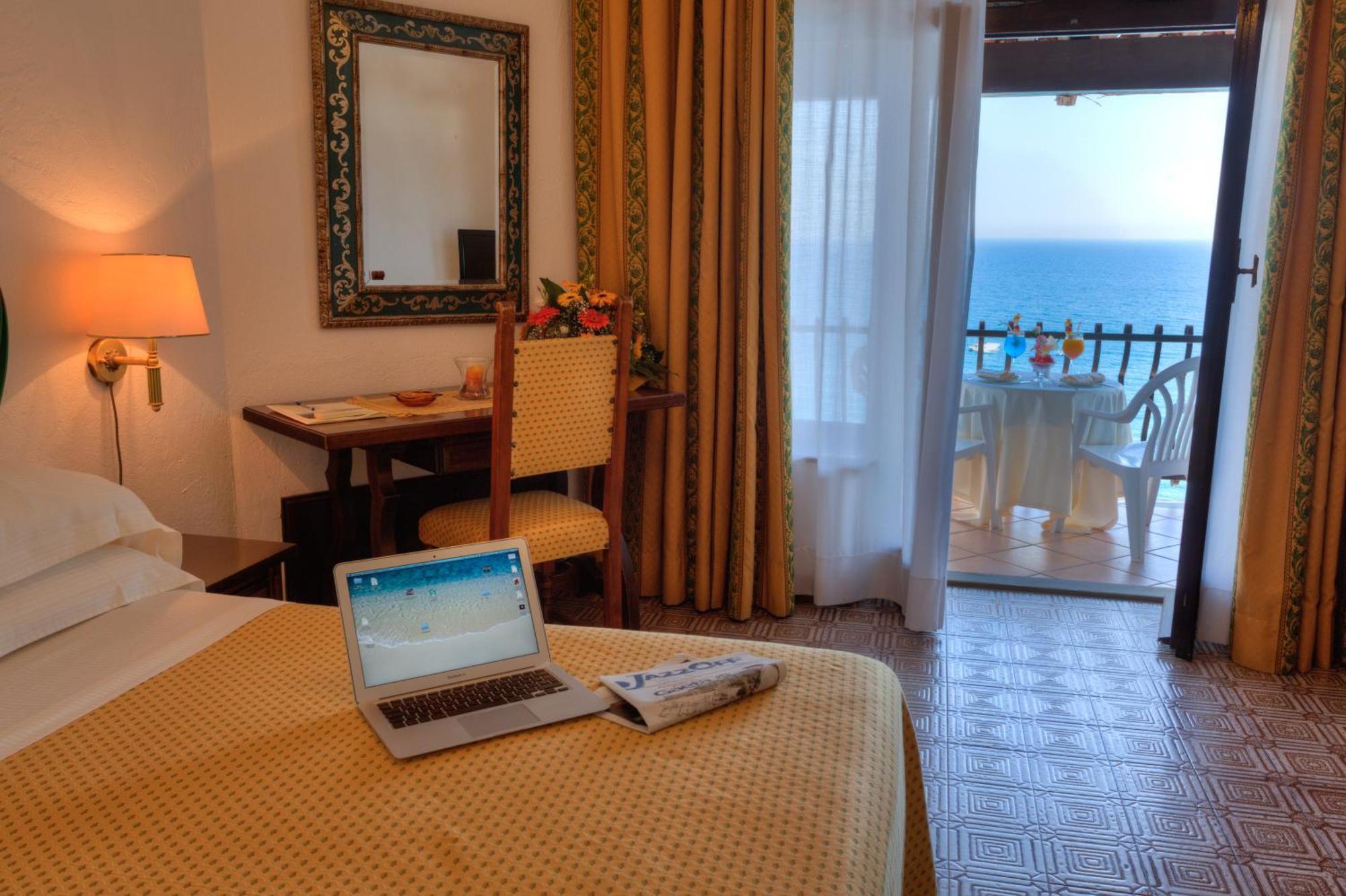 Grand Hotel Le Rocce Gaeta Exterior foto